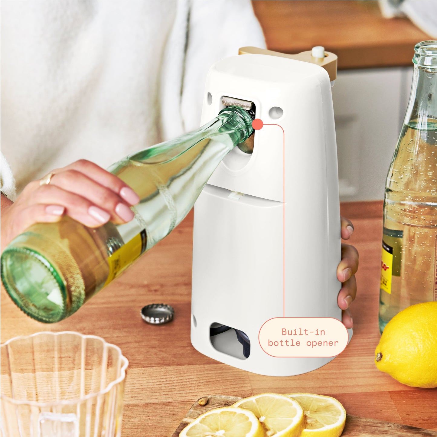 Beautiful Easy-Prep Electric Can Opener, by Drew Barrymore